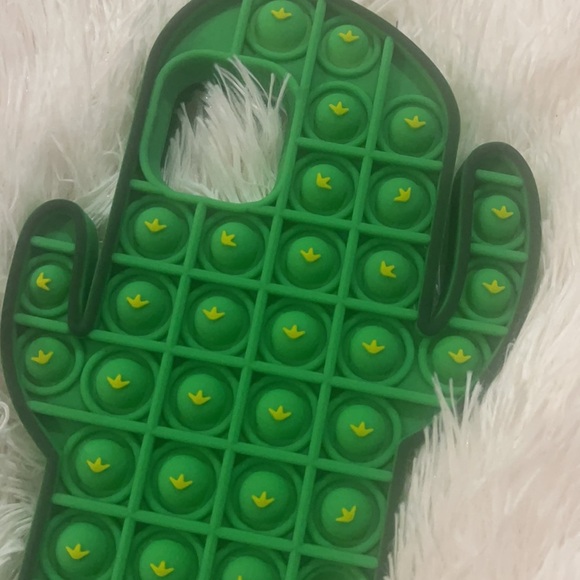 6/$20 New cactus pop it phone case iPhone 11 Pro - Picture 3 of 6